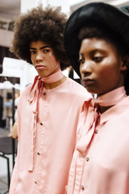 miaoran-milan-mens-ss-17-backstage-22