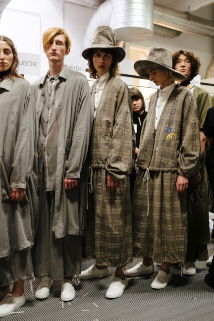 miaoran-milan-mens-ss-17-backstage-36