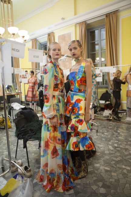 daizy-shely-ss2017-backstage-1_0
