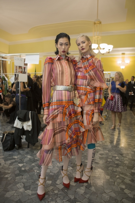 daizy-shely-ss2017-backstage-2_0