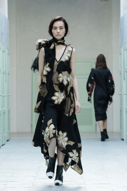 gilbertocalzolari_fw1920-look26
