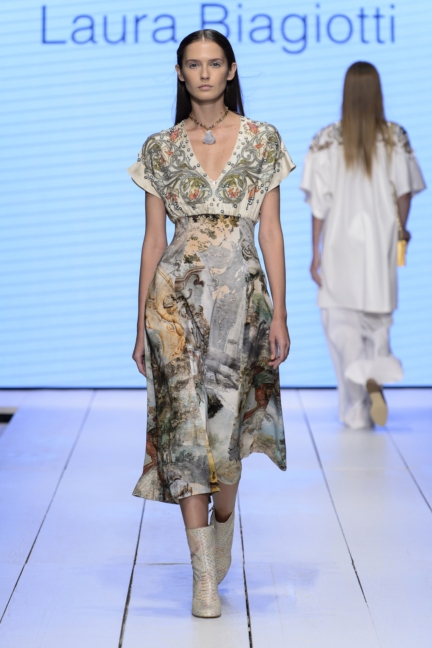 look-10