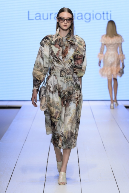 look-14
