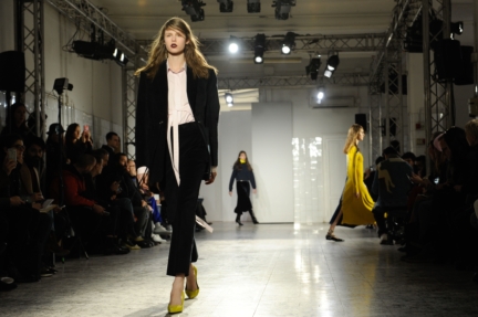 cedric-charlier-milan-men-aw-17-atmosphere-1