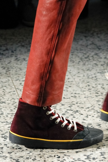 cedric-charlier-milan-men-aw-17-details-79