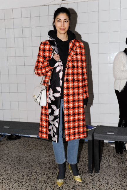 cedric-charlier-milan-men-aw-17-front-row-1