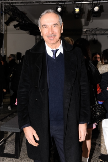 cedric-charlier-milan-men-aw-17-front-row-12