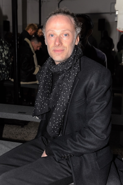 cedric-charlier-milan-men-aw-17-front-row-5