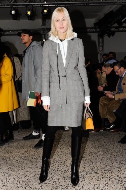 cedric-charlier-milan-men-aw-17-front-row-8