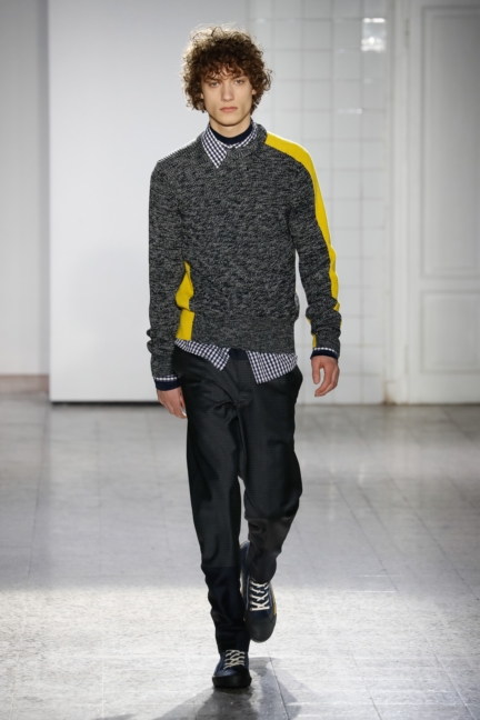 cedric-charlier-milan-men-aw-17-runway-10