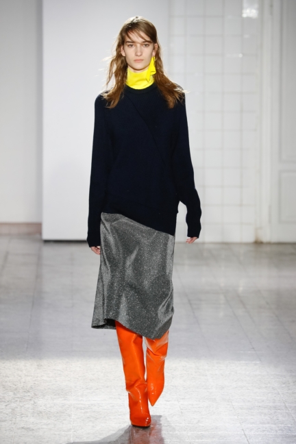 cedric-charlier-milan-men-aw-17-runway-20