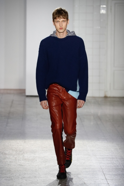 cedric-charlier-milan-men-aw-17-runway-28