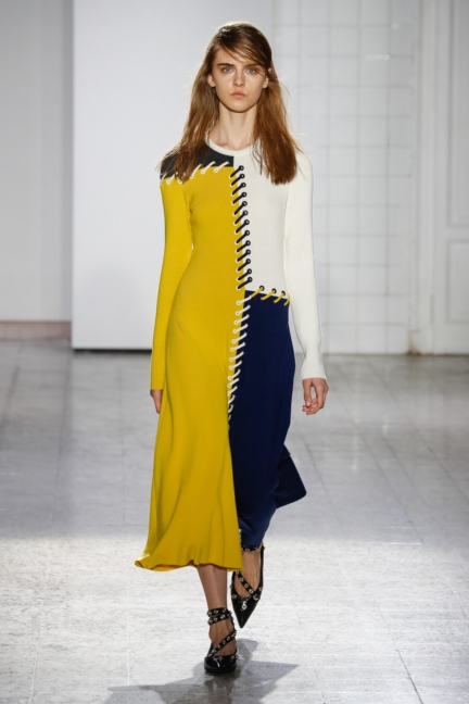 cedric-charlier-milan-men-aw-17-runway-4