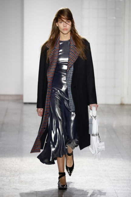 cedric-charlier-milan-men-aw-17-runway-44