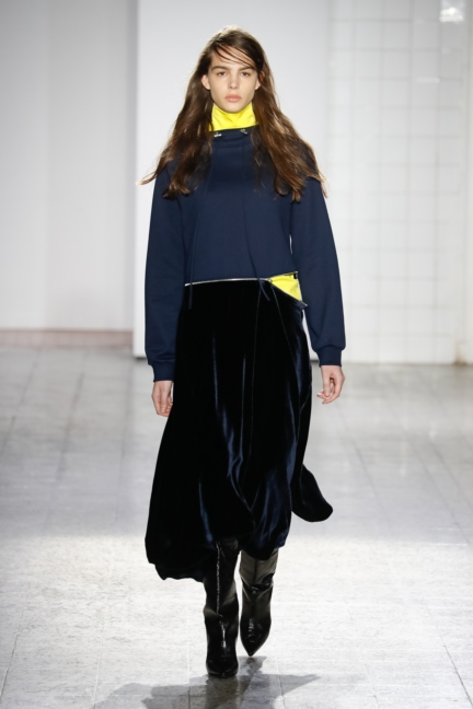 cedric-charlier-milan-men-aw-17-runway-6