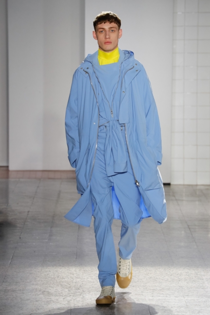 cedric-charlier-milan-men-aw-17-runway-7