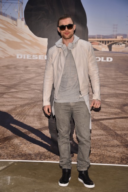 ed-skrein_tan_8588