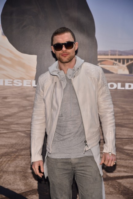 ed-skrein_tan_8589