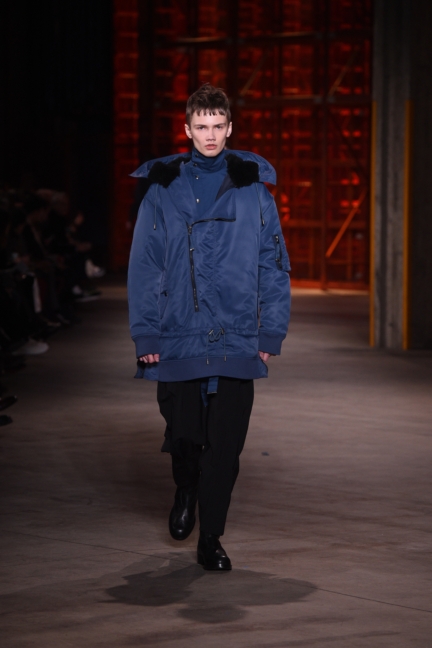 diesel-black-gold-milan-men-17-20