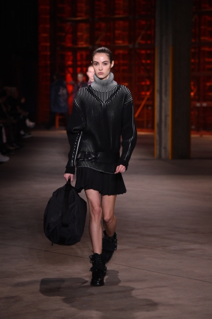 diesel-black-gold-milan-men-17-24