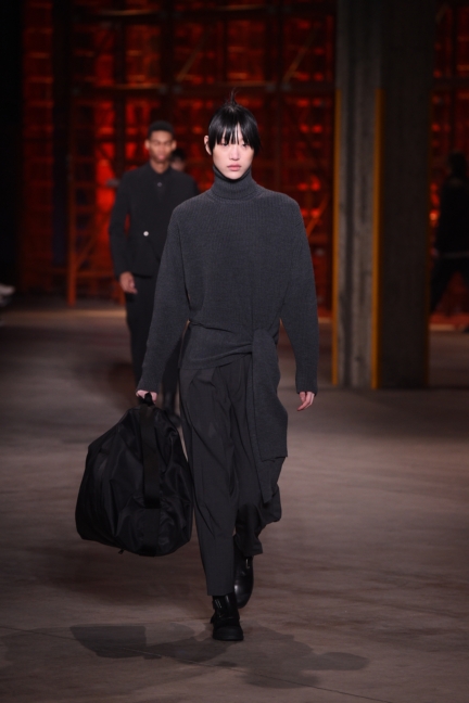 diesel-black-gold-milan-men-17-34