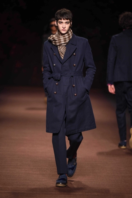 etro-aw1617-a
