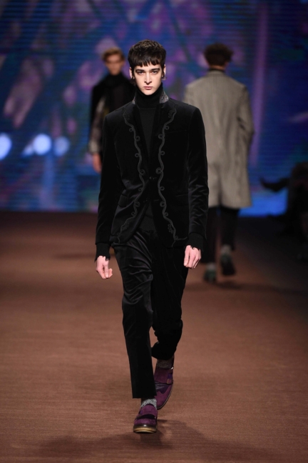 etro-aw1617-i