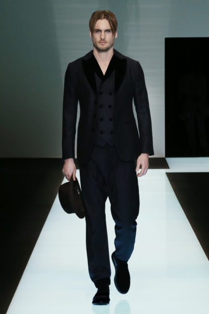giorgio-armani-menswear-fw16-17_09