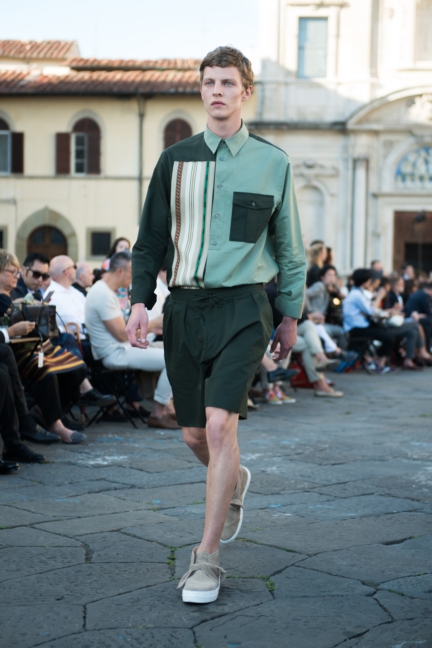 ports1961-milan-fashion-week-springsummer-2016-24