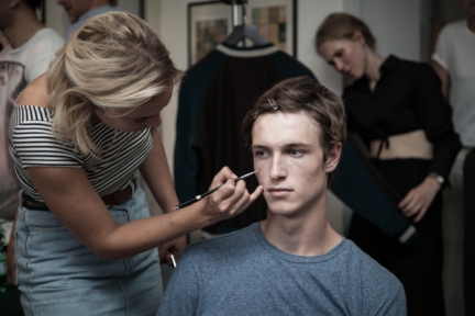 pringle-of-scotland_ss_2016_menswear_backstage_lr_03