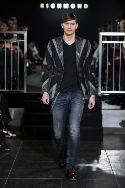 richmond-milan-mens-aw-16-10