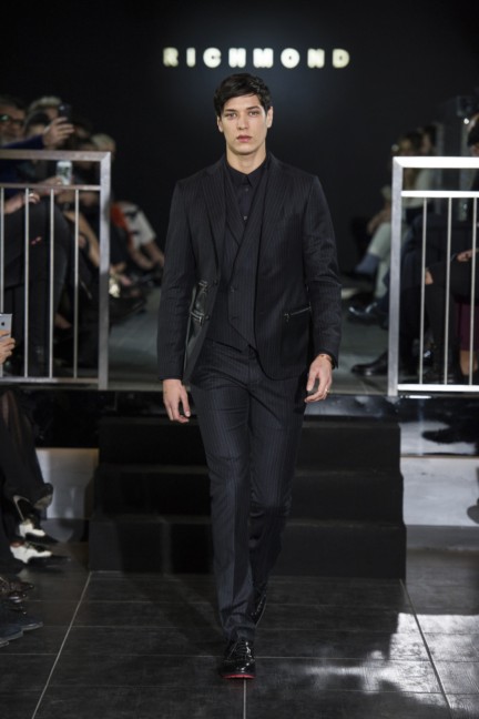 richmond-milan-mens-aw-16-4