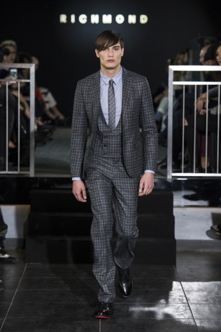 richmond-milan-mens-aw-16-5