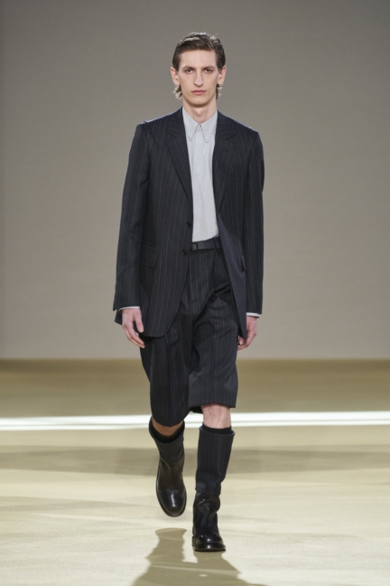 ferragamo-m-fw20-02