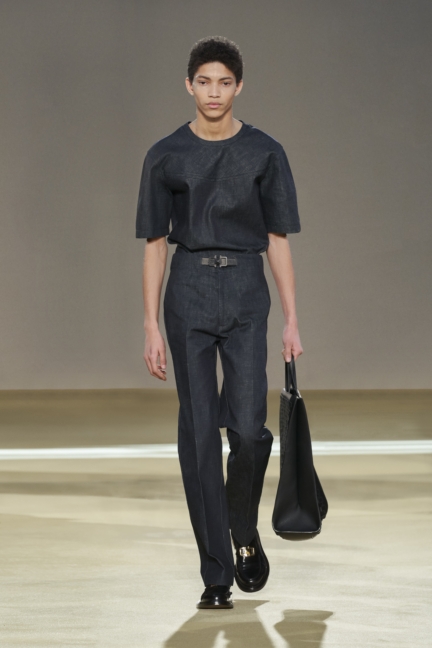 ferragamo-m-fw20-07