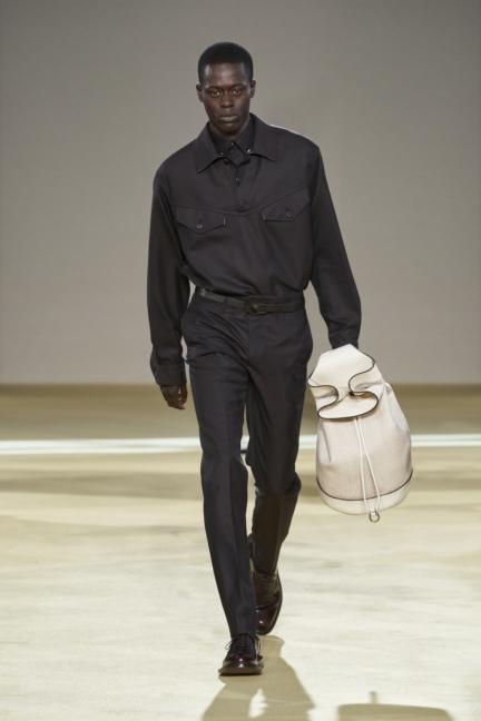 ferragamo-m-fw20-19