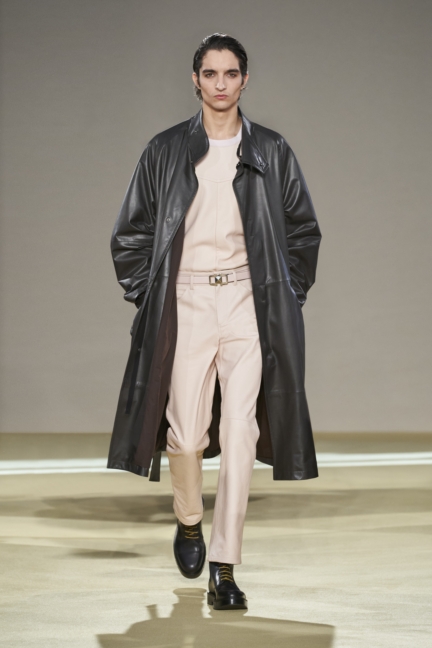 ferragamo-m-fw20-25