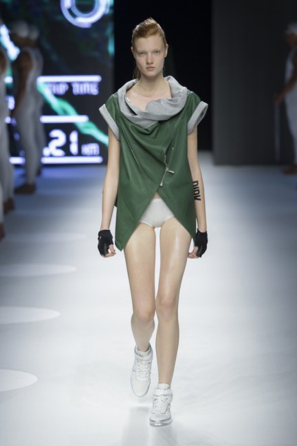 dirk-bikkembergs-milan-mens-spring-summer-2015-18
