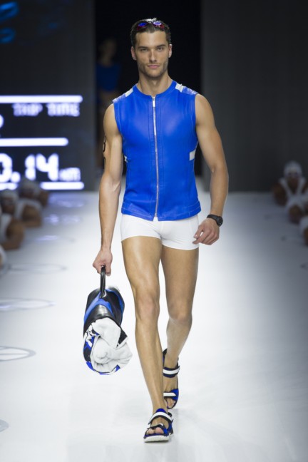 dirk-bikkembergs-milan-mens-spring-summer-2015-3