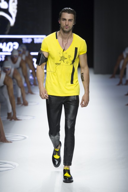 dirk-bikkembergs-milan-mens-spring-summer-2015-33