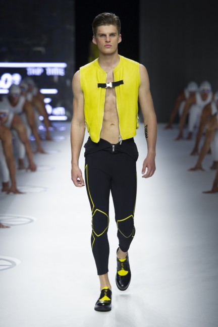 dirk-bikkembergs-milan-mens-spring-summer-2015-34