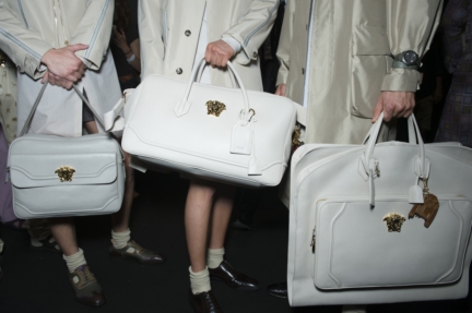 ss16-versacebackstage-009