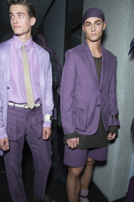 ss16-versacebackstage-042