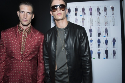 ss16-versacebackstage-104
