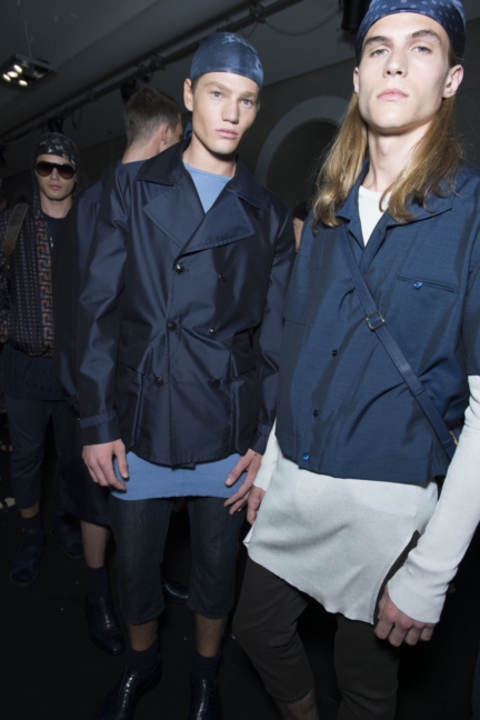ss16-versacebackstage-108