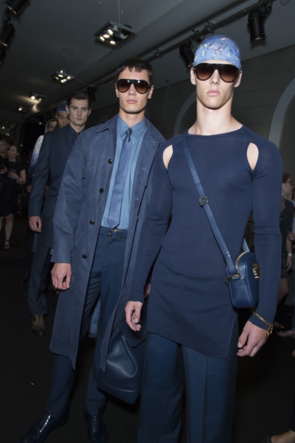 ss16-versacebackstage-117