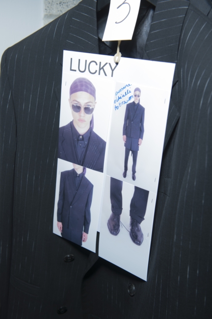 ss16-versacedetail-009