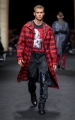 versace_men_fw17_-31