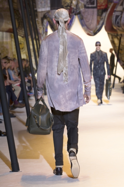 versace-mens-ss16_look-25