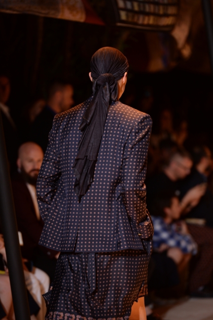 versace-milan-mens-spring-summer-2016-details-75